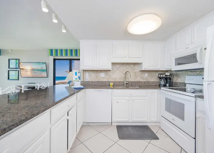 Island Winds West 380 Apartment *