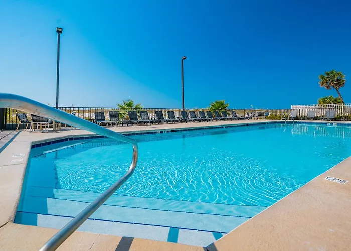 Apartment Island Winds West 380